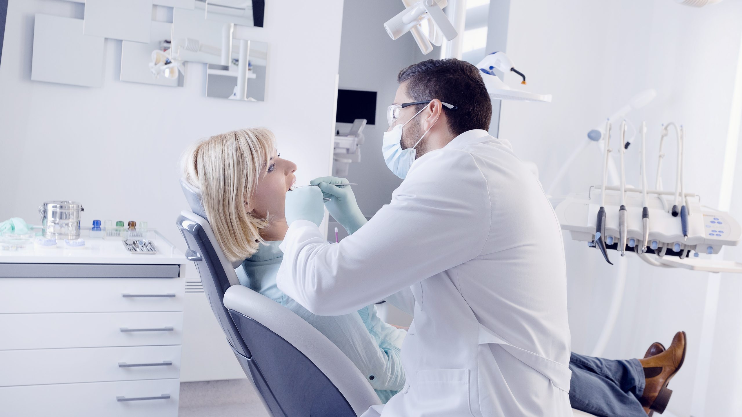 Dentist in Rex, GA